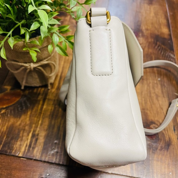 Marc by Marc Jacobs cream crossbody bag - Picture 6 of 12